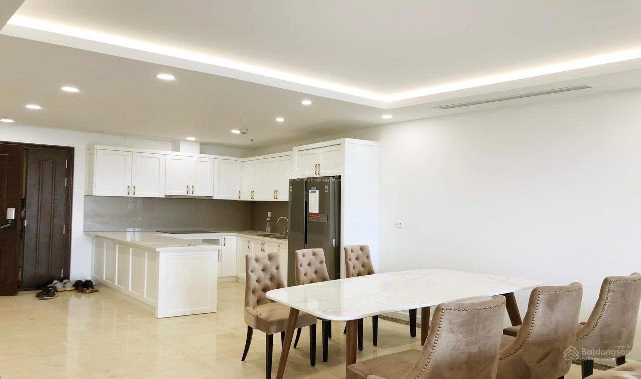 Duy nhất căn góc 3N, 146m2 D'. Le Roi Soleil Quảng An, cần nhượng lại giá siêu tốt chỉ 16,4 tỷ
