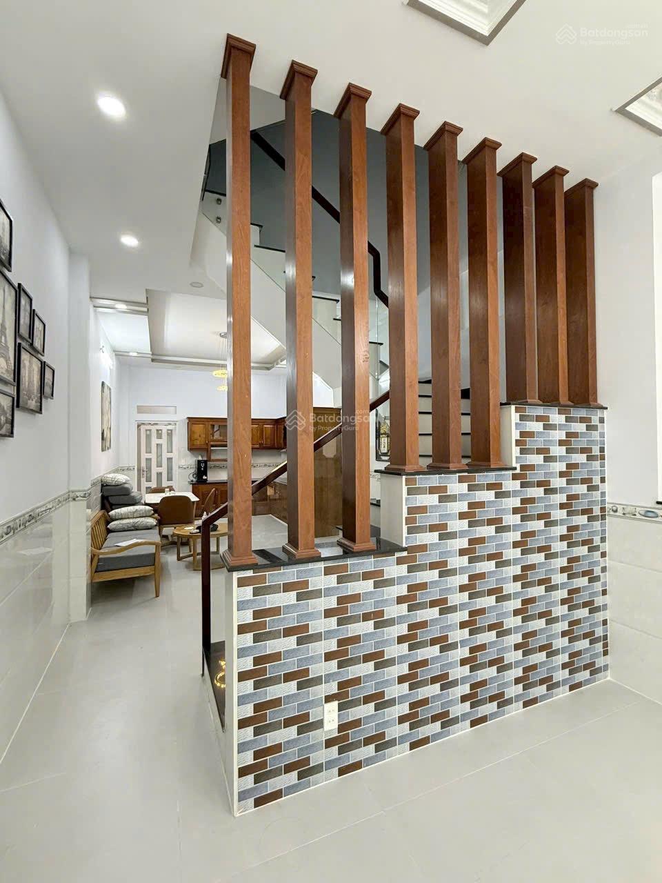 Ngang 9 tỷ - Bán nhà mới đẹp 4 tầng - 68m2 - 4x17 - Mặt Tiền khu Tên Lửa - An Lạc A - Bình Tân