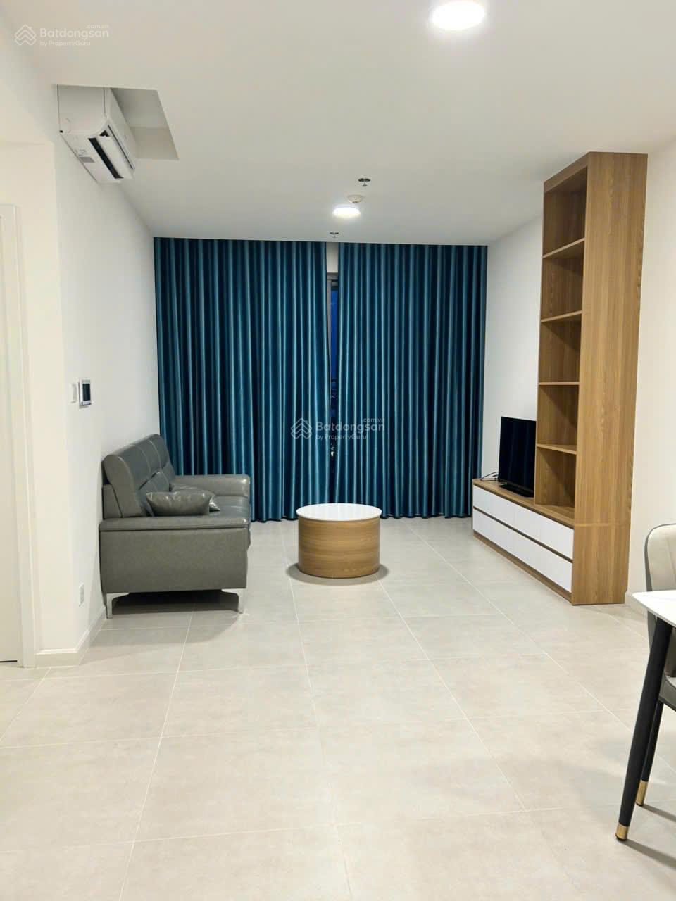 Cho thuê CC đẹp tại Urban Green, 15tr, 202m2, 4PN, 3WC nhà view tầng cao, thoáng mát LH 0886 277 ***