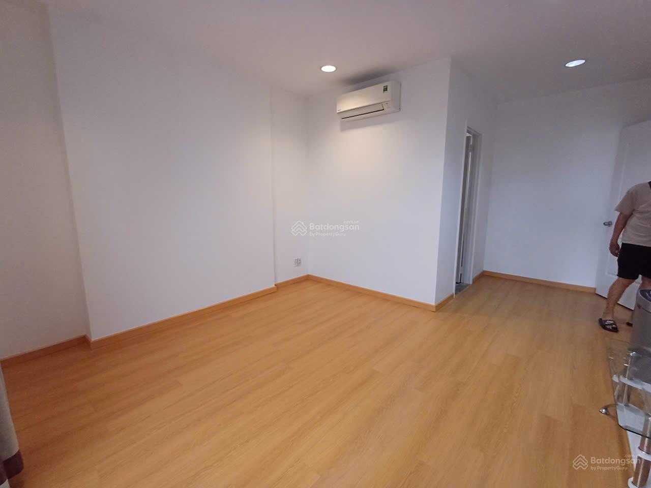 Bán CC Carina Plaza, Võ Văn Kiệt, 2,9 tỷ, 105m2, đẹp xuất sắc!