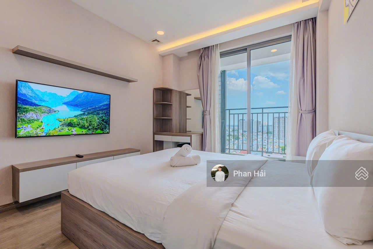 Chỉ 1 căn duy nhất Rivergate 73m2 giá chỉ 5tỷ8 full nội thất lầu cao 0339 587 *** Em Hải