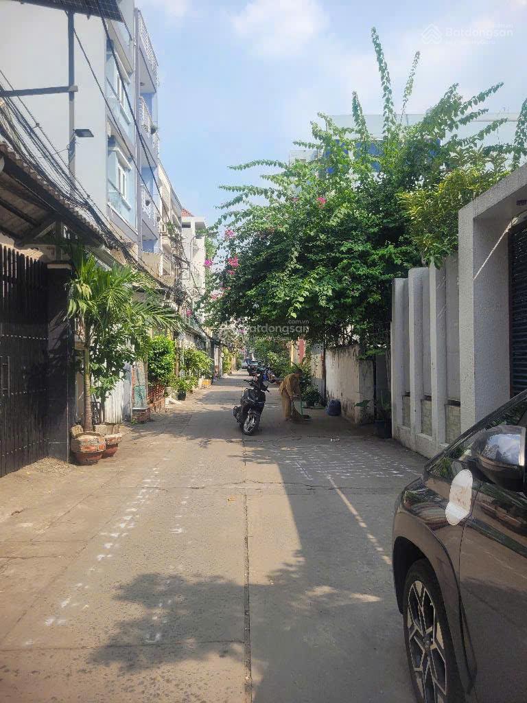 Siêu tốt! Ngang 9mx14m HXH thông Phạm Văn Hai - Tân Bình - giá chỉ 14,5 tỷ