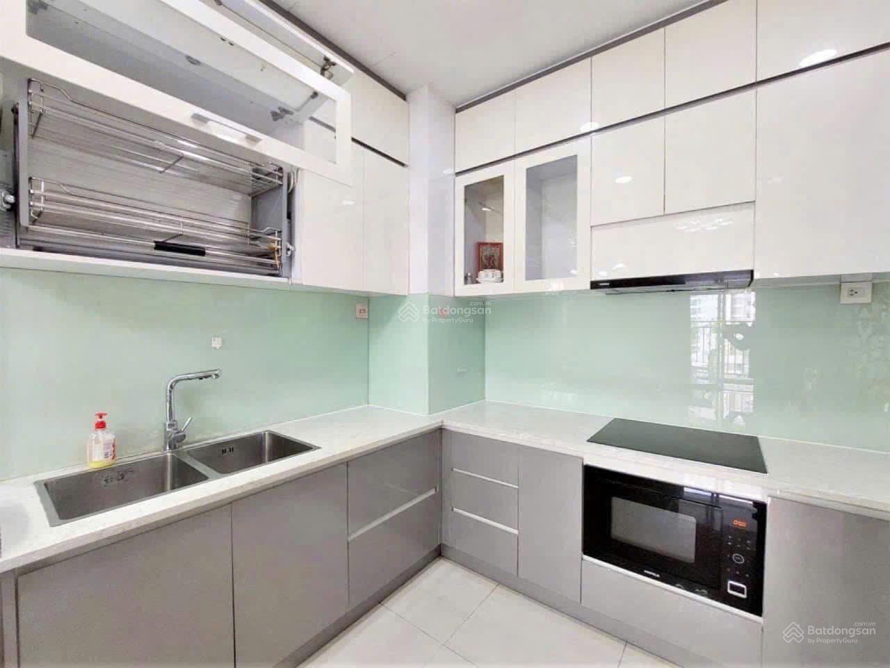 Bán căn hộ CC tại Satra Eximland, giá Siêu tốt chỉ 5,9 tỷ,Sổ hồng đầy đủ-89.5m2,2PN, 2WC, view đẹp