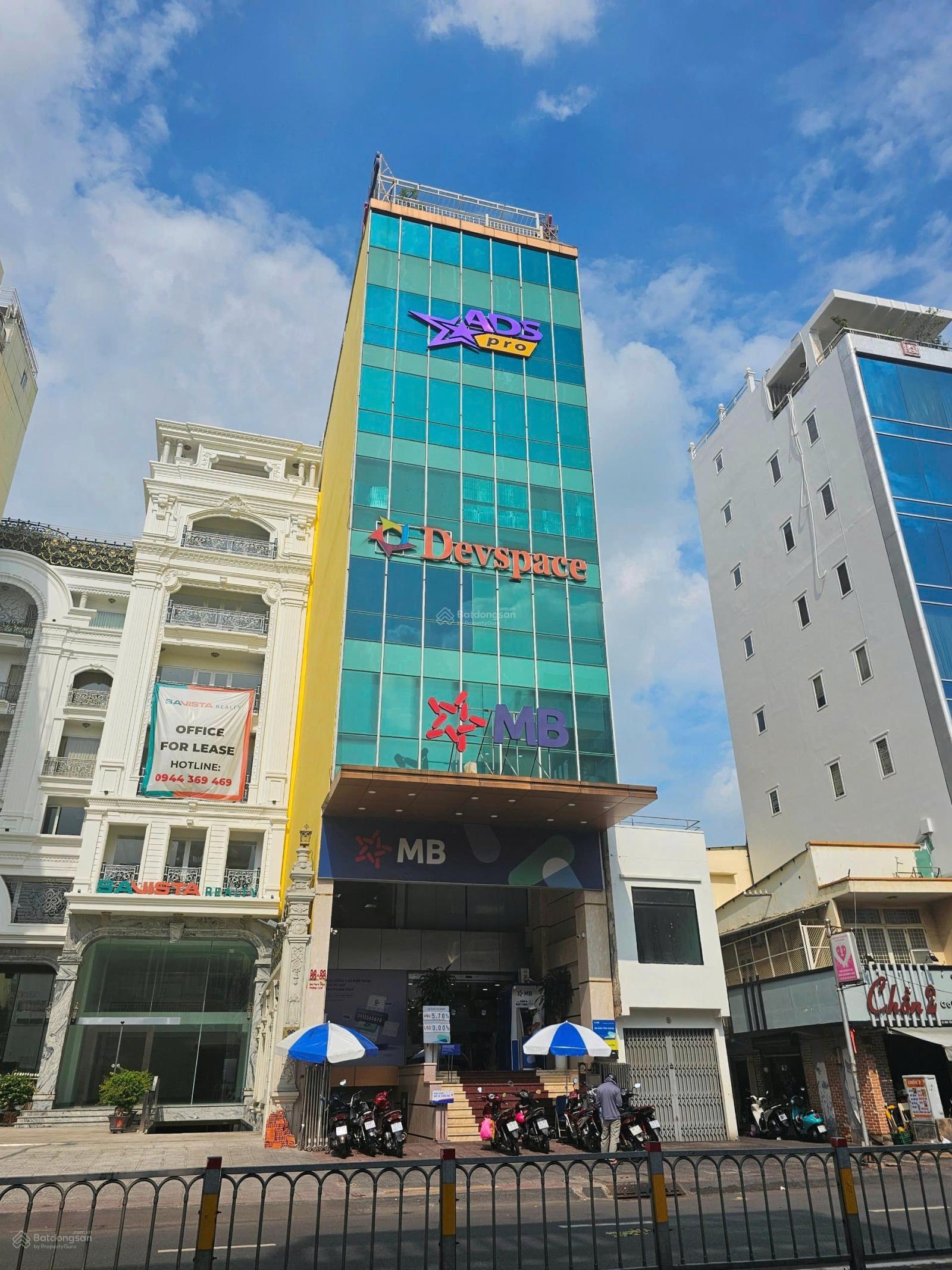 Bán tòa nhà mặt tiền Đinh Tiên Hoàng ngay Quận 1 - DT: 8x28m hầm 9 lầu HĐT 370tr/th giá 106 tỷ Bán tòa nhà mặt tiền Đinh Tiên Hoàng ngay Quận 1 - DT: 8x28m hầm 9 lầu HĐT 370tr/th giá 106 tỷ