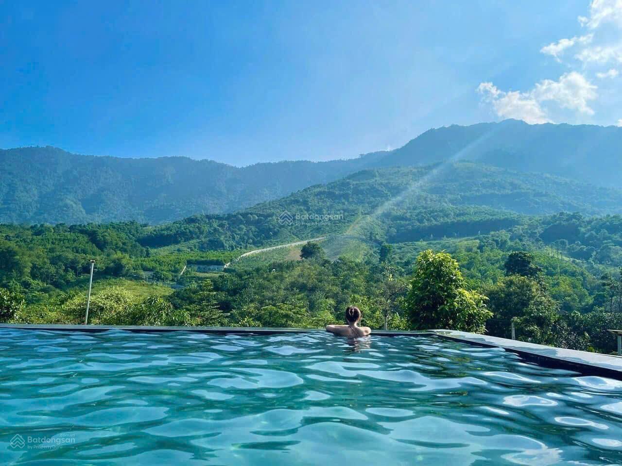 Cần bán nhanh biệt thự view núi 310m2 cực đẹp cho chủ nhà ngộp ngân hàng