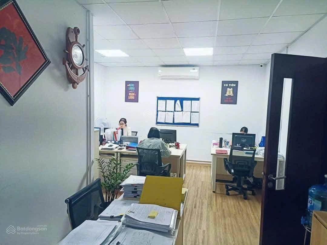 Cần bán Biệt thự Tây Mỗ 190m2 x 3 tầng, 2 thoáng sân vườn mặt phố Hữu Hưng, Nam Từ Liêm