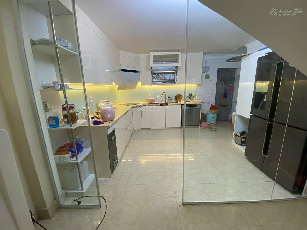 Bán nhà 3 tầng khu đô thị Vựng Đâng, Yết Kiêu thành phố Hạ Long gần biển