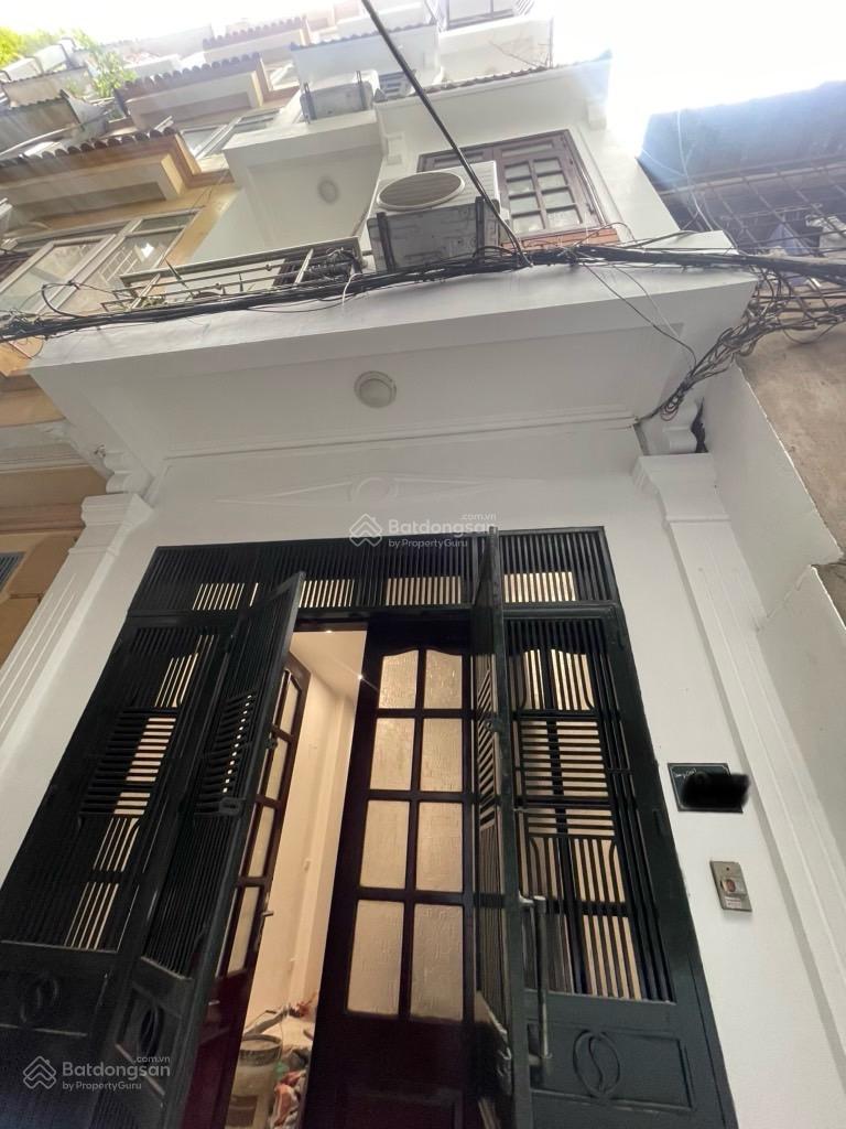 Bán nhà Cầu Giấy, dt46m2, ngõ nông, gần ô tô, gần phố, kinh doanh dòng tiền.