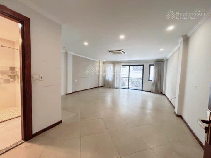 Nhà Vũ Phạm Hàm DT 72m2 x 6T giá 32tr/th thông sàn, thang máy, mới xây, vị trí vip nhất khu Nhà Vũ Phạm Hàm DT 72m2 x 6T giá 32tr/th thông sàn, thang máy, mới xây, vị trí vip nhất khu