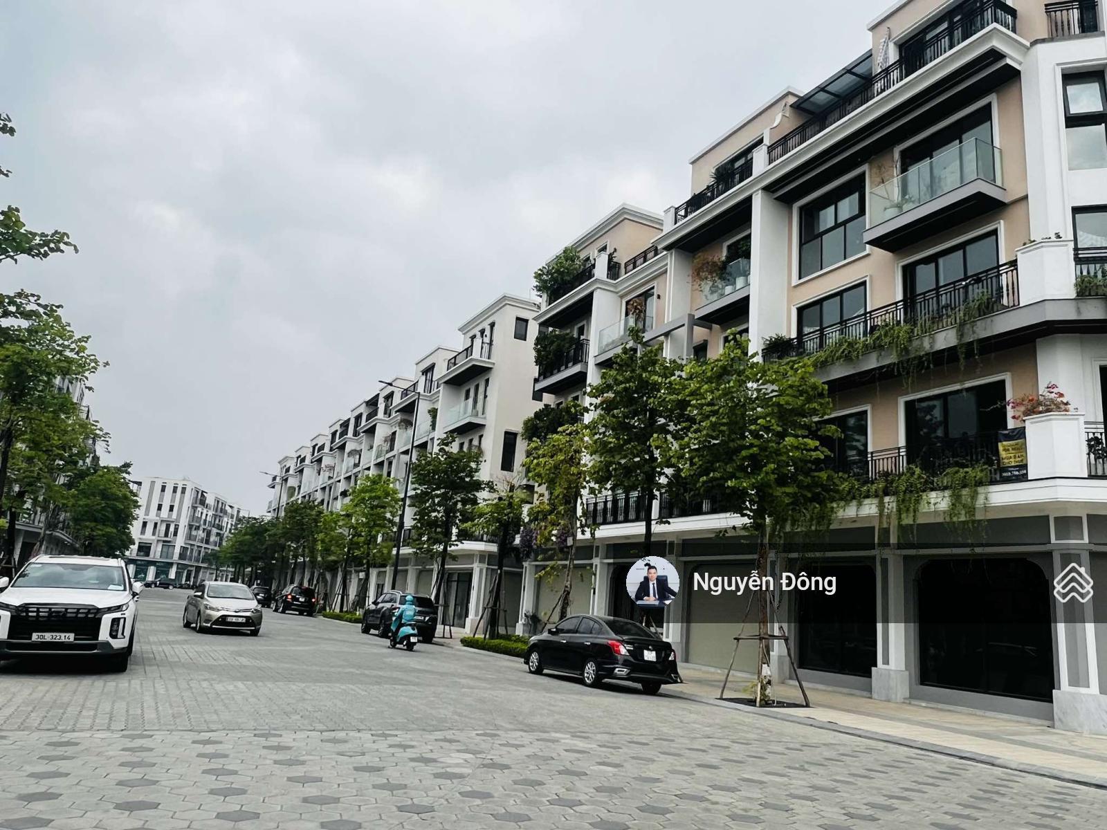 Chính chủ bán LK mặt phố đi bộ cạnh quảng trường KĐT The Manor Central Park 75m2 hoàn thiện full