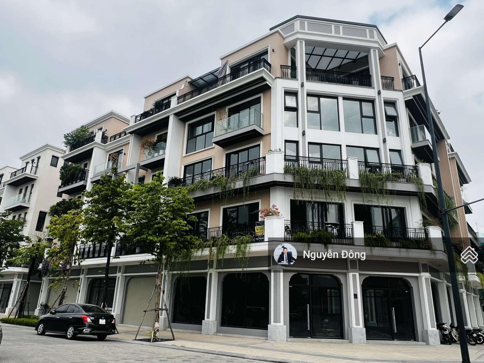 Chính chủ bán LK mặt phố đi bộ cạnh quảng trường KĐT The Manor Central Park 75m2 hoàn thiện full
