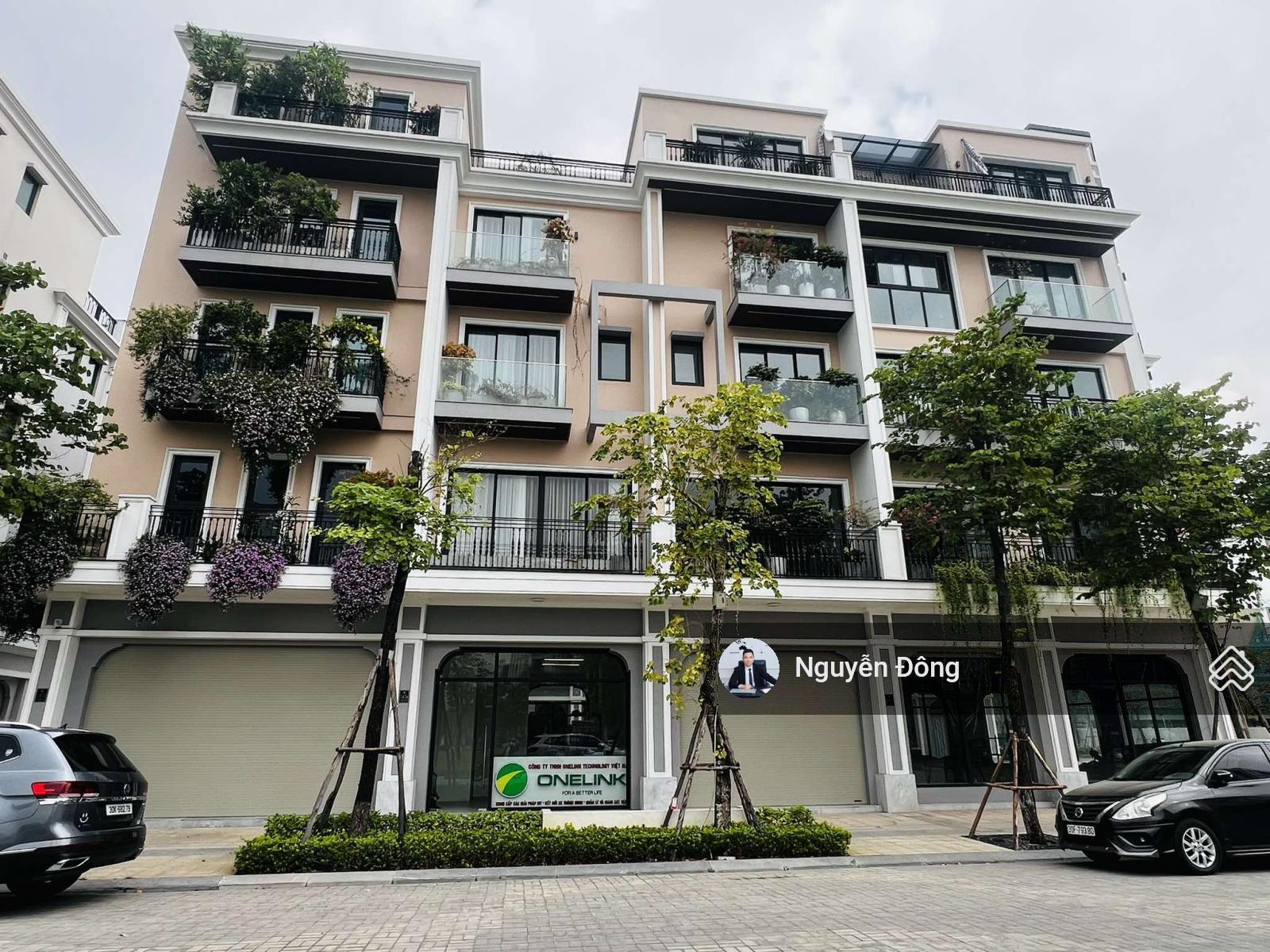 Chính chủ bán LK mặt phố đi bộ cạnh quảng trường KĐT The Manor Central Park 75m2 hoàn thiện full