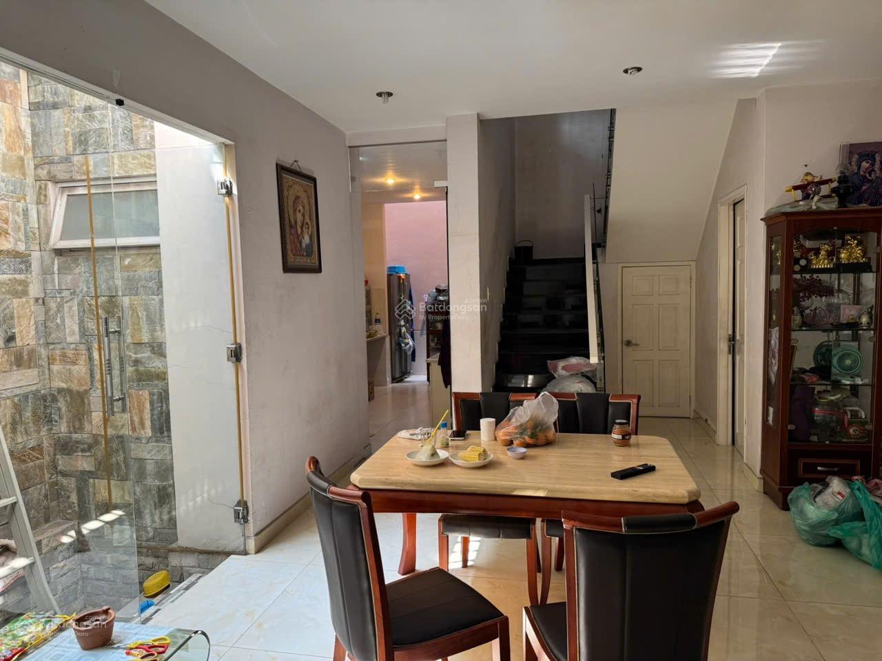 Bán Nhà Mặt Phố Kha Vạn Cân, 194 m2, diên tích sàn 341m2