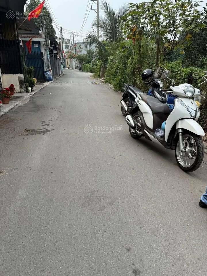 Thanh lí gấp lô đất ngay Vincom Dĩ An DT 70,7m2, 1t750 đang kinh doanh cho thuê 9tr/th, SHR