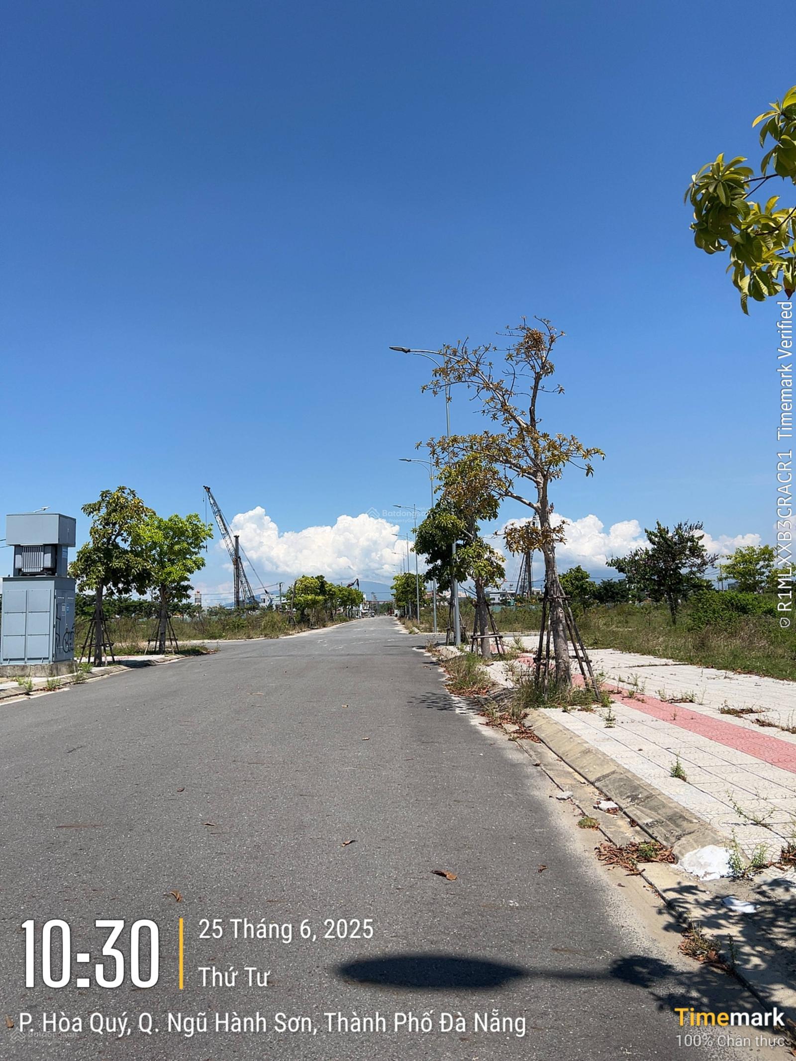 Bán đất tại Han River Village, Đường Đồng Khoa, 13,5 tỷ, 264m2, view đẹp, uy tín Bán đất tại Han River Village, Đường Đồng Khoa, 13,5 tỷ, 264m2, view đẹp, uy tín
