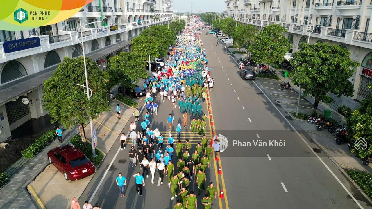 Nhà mặt tiền Đinh Thị Thi, DT: 7x22m Nhà 1 hầm 5 lầu chủ cần bán gấp, giá siêu tốt