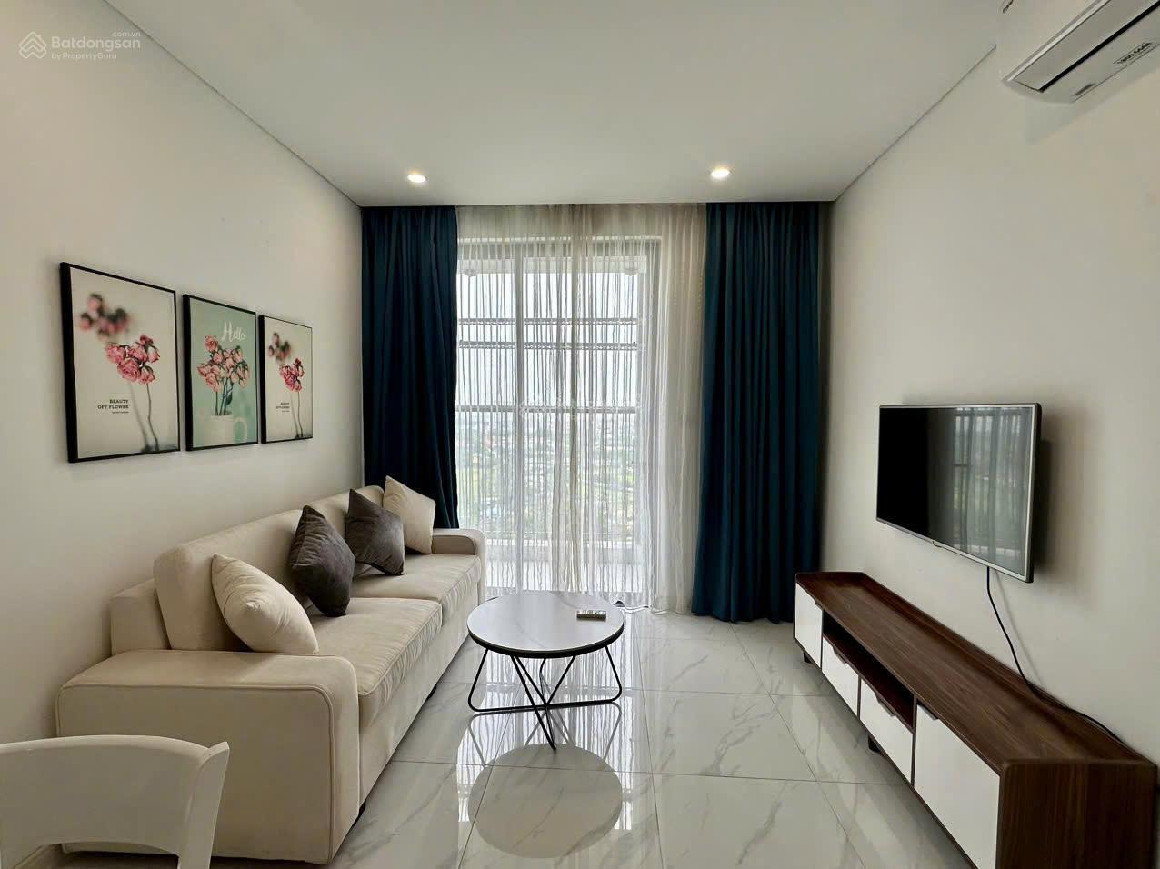 Chính chủ gửi bán căn hộ tại The Sun 98,92m2. Thiết kế 3PN full nội thất sổ chính chủ. Giá 6tỷ3 Chính chủ gửi bán căn hộ tại The Sun 98,92m2. Thiết kế 3PN full nội thất sổ chính chủ. Giá 6tỷ3