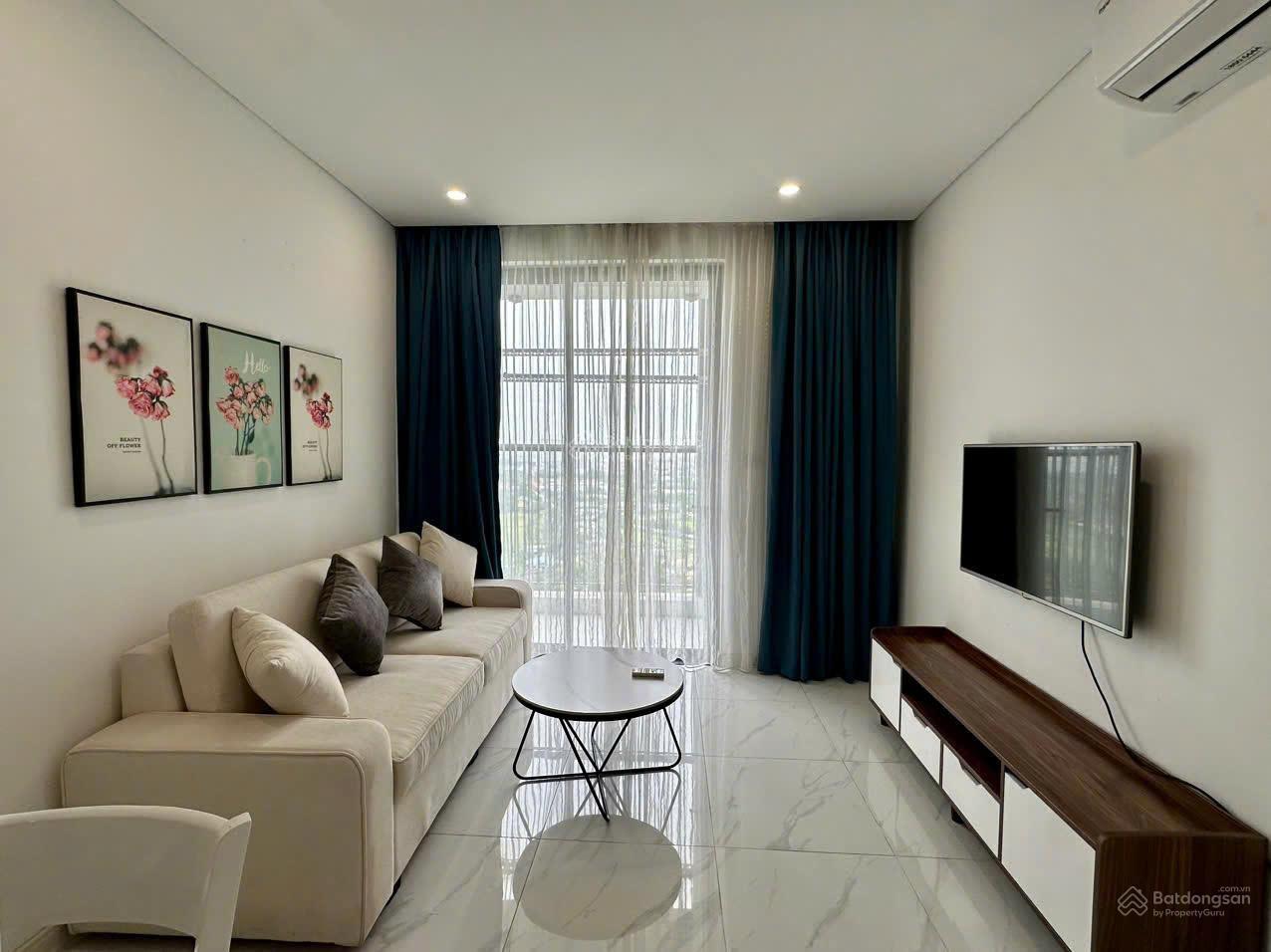 Chính chủ gửi bán căn hộ tại The Sun 98,92m2. Thiết kế 3PN full nội thất sổ chính chủ. Giá 6tỷ3 Chính chủ gửi bán căn hộ tại The Sun 98,92m2. Thiết kế 3PN full nội thất sổ chính chủ. Giá 6tỷ3