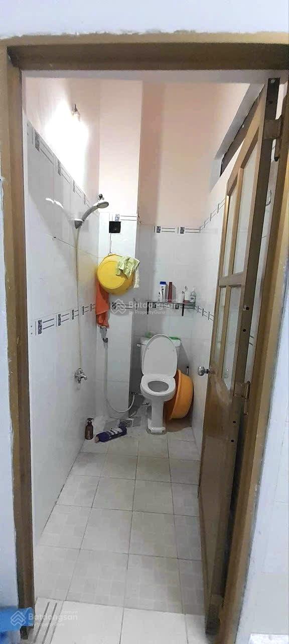 Trệt 2 lầu sân thượng 5x15m có 3PN 4WC phòng thờ nội thất cơ bản hẻm xe hơi Thành Thái P14 Q10 Trệt 2 lầu sân thượng 5x15m có 3PN 4WC phòng thờ nội thất cơ bản hẻm xe hơi Thành Thái P14 Q10