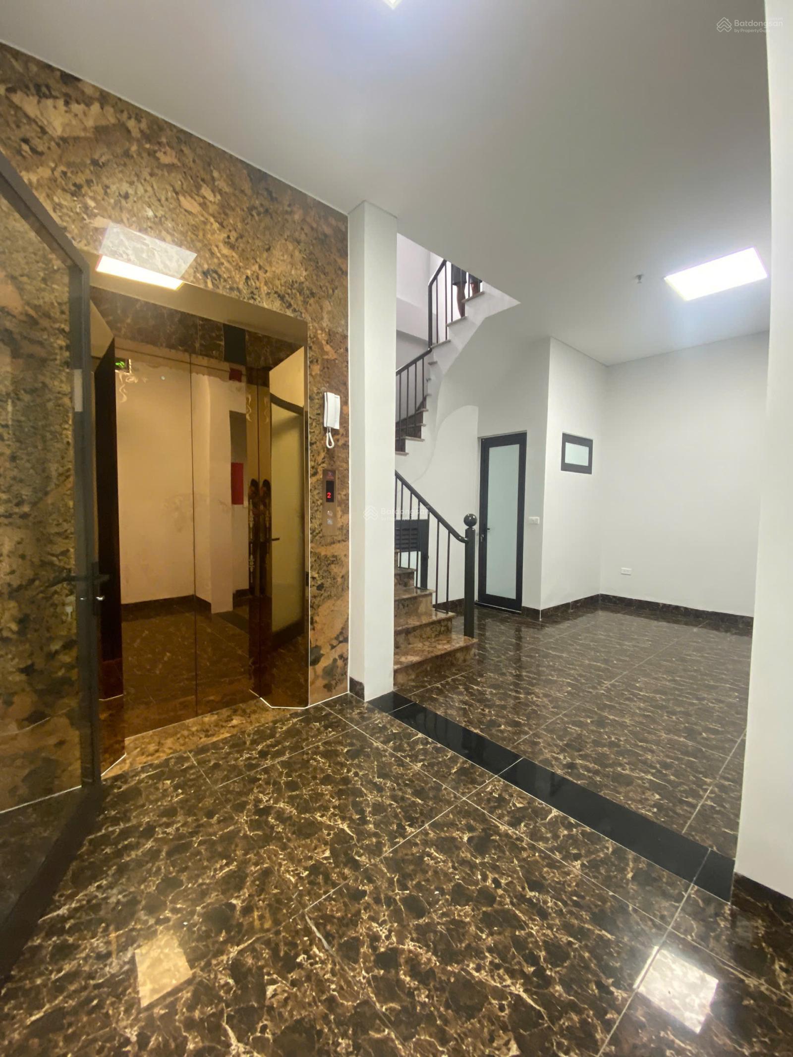 Cho thuê nhà Nguyễn Văn Lộc, Mỗ Lao, DT 100m2, 6 tầng MT 5m. Thông sàn, thang máy, ĐH, 60tr Cho thuê nhà Nguyễn Văn Lộc, Mỗ Lao, DT 100m2, 6 tầng MT 5m. Thông sàn, thang máy, ĐH, 60tr