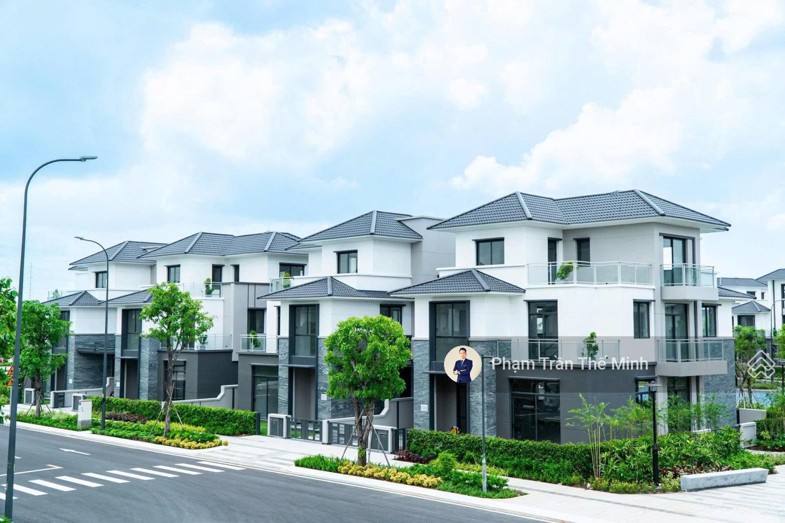 Gladia By The Waters siêu phẩm nhà phố liên kế vườn đường 25m. DTXD 224.6m2 kết cấu 1 trệt 3 lầu