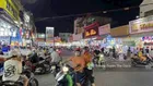 Chủ cần bán nhà 1 trệt 1 sẵn HĐT 15tr/tháng (3 năm). Trục đường D1 kinh doanh mua bán sầm uất nhất.