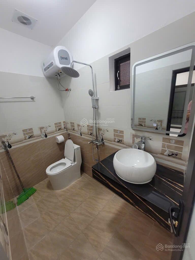 QUÂN NHÂN 33 m2 4 TÂNG , 4 P NGỦ,6 TỶ NHỈNH , KV, SẦM UẤT. 0363 792 *** KHU VỰC TR QUÂN NHÂN 33 m2 4 TÂNG , 4 P NGỦ,6 TỶ NHỈNH , KV, SẦM UẤT. 0363 792 *** KHU VỰC TR