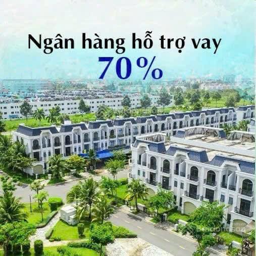 Nhà phố ngay trung tâm gần siêu thị Aeon Mall