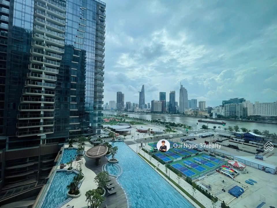 Bán 3PN Opera thang máy riêng, view trực diện sông Q1, sẵn HĐ thuê