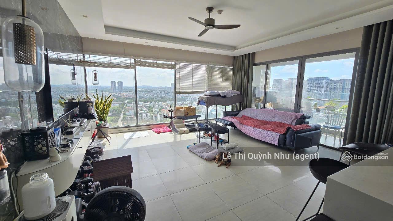View thật chụp từ ban công - 3PN view trực diện sông - Gía 11,5 tỷ - DT 129m2
