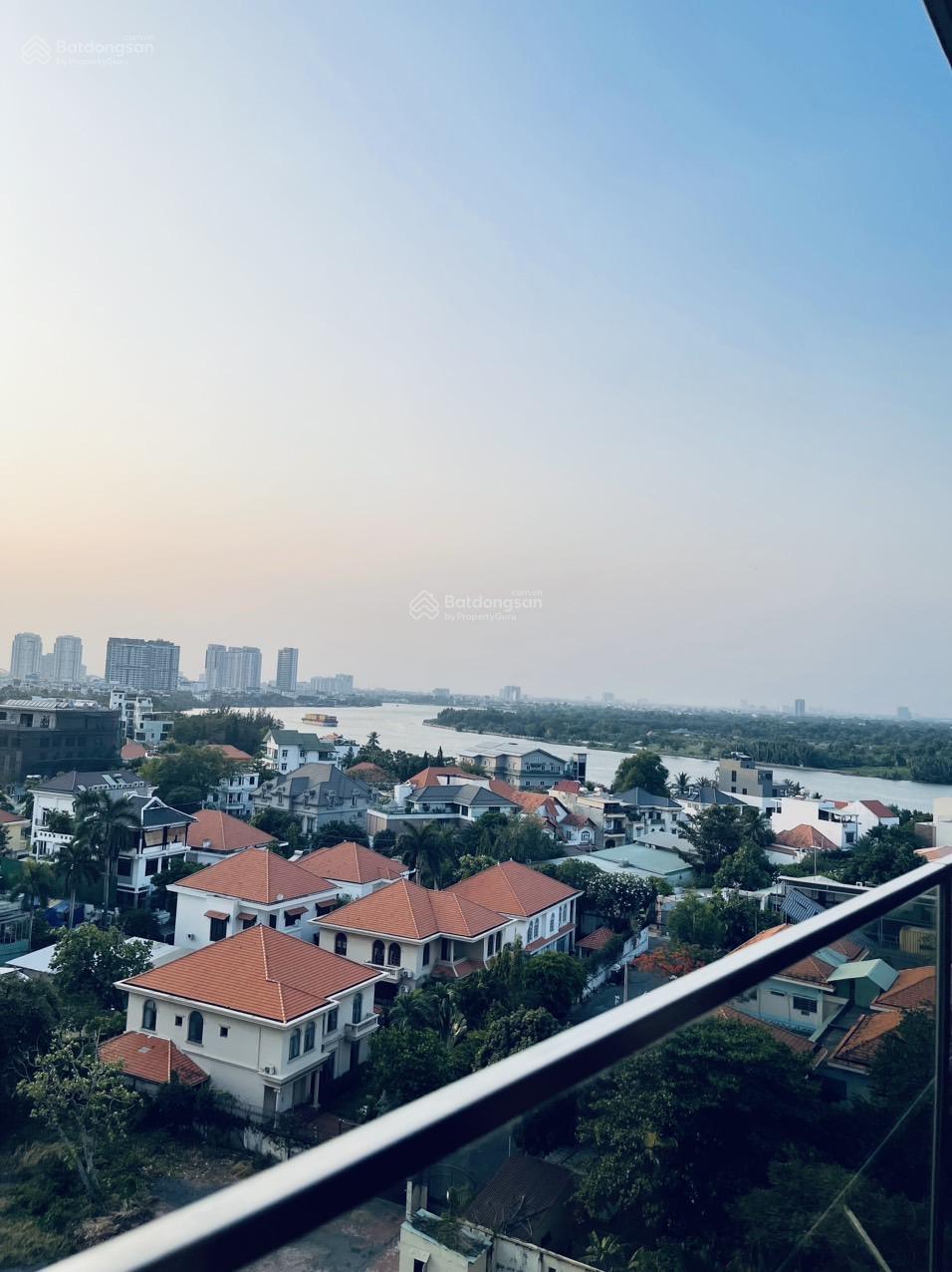 Bán căn hộ 3 phòng ngủ The Nassim Thảo Điền, 140m2, full nội thất, giá 18 tỷ all in và 2 chỗ đậu xe