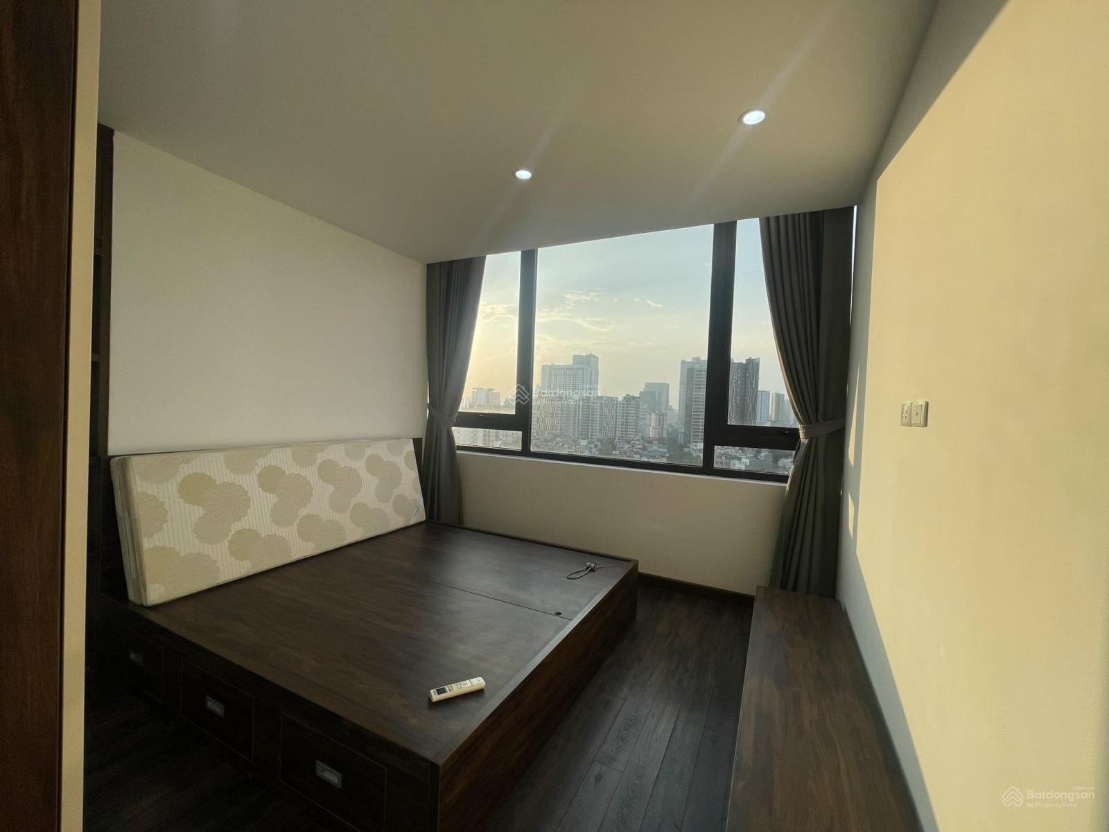 Bán căn hộ chung cư mặt phố Vũ Phạm Hàm, 90m2 3 ngủ 2 vệ sinh căn góc 3 ban công Full đồ Bán căn hộ chung cư mặt phố Vũ Phạm Hàm, 90m2 3 ngủ 2 vệ sinh căn góc 3 ban công Full đồ