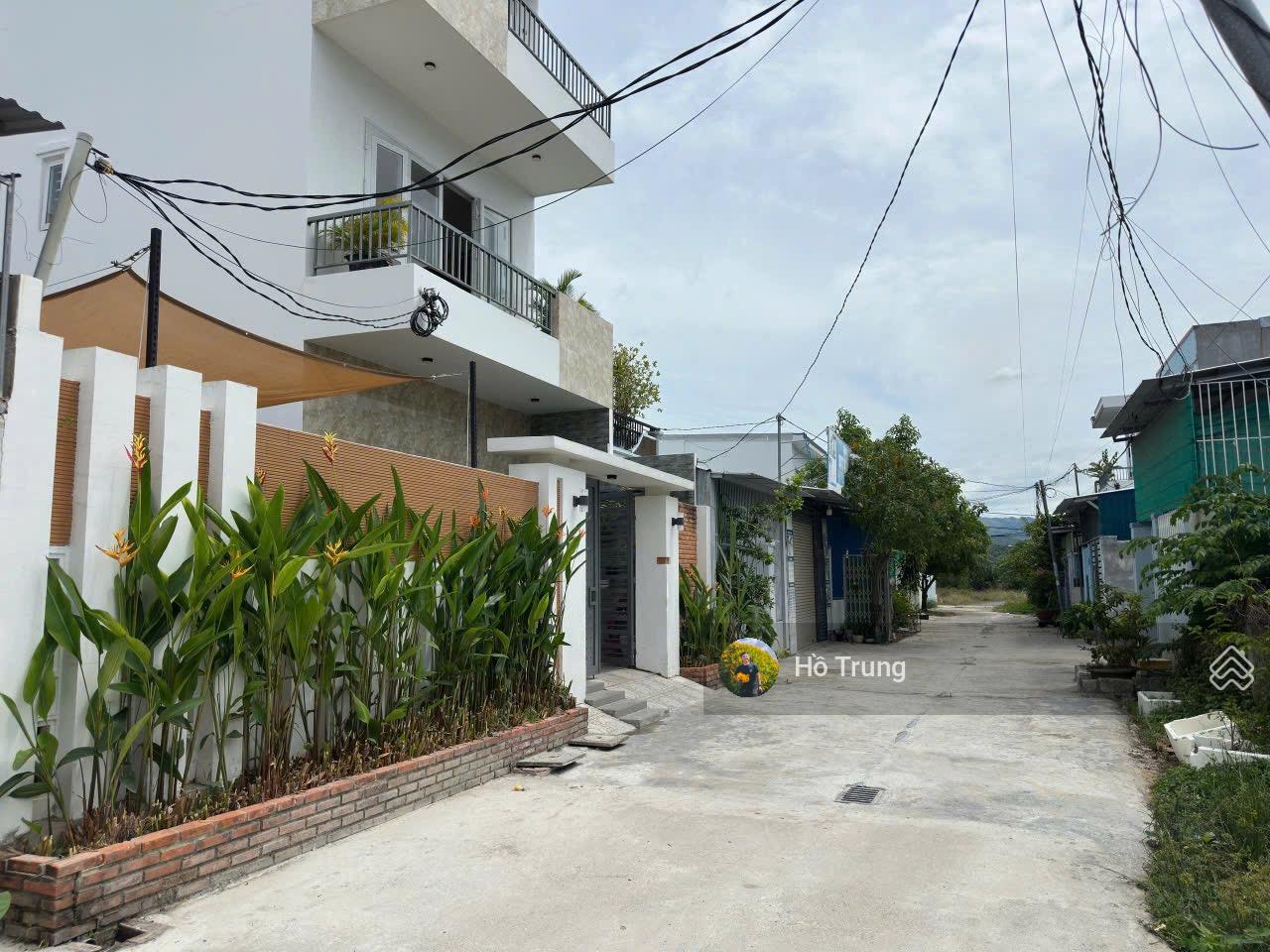 Bán mảnh đất đẹp khu Dân cư Hòn Thơm- Vĩnh Ngọc- giá 1.55 tỷ