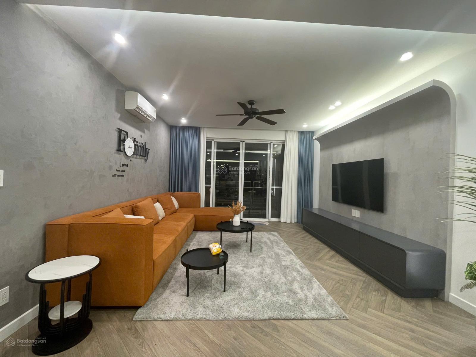 Riverpark Residence DT: 145m2, 3PN, 2WC, đủ nội thất cho thuê: 52triệu/tháng LH: 0938 880 *** Nam