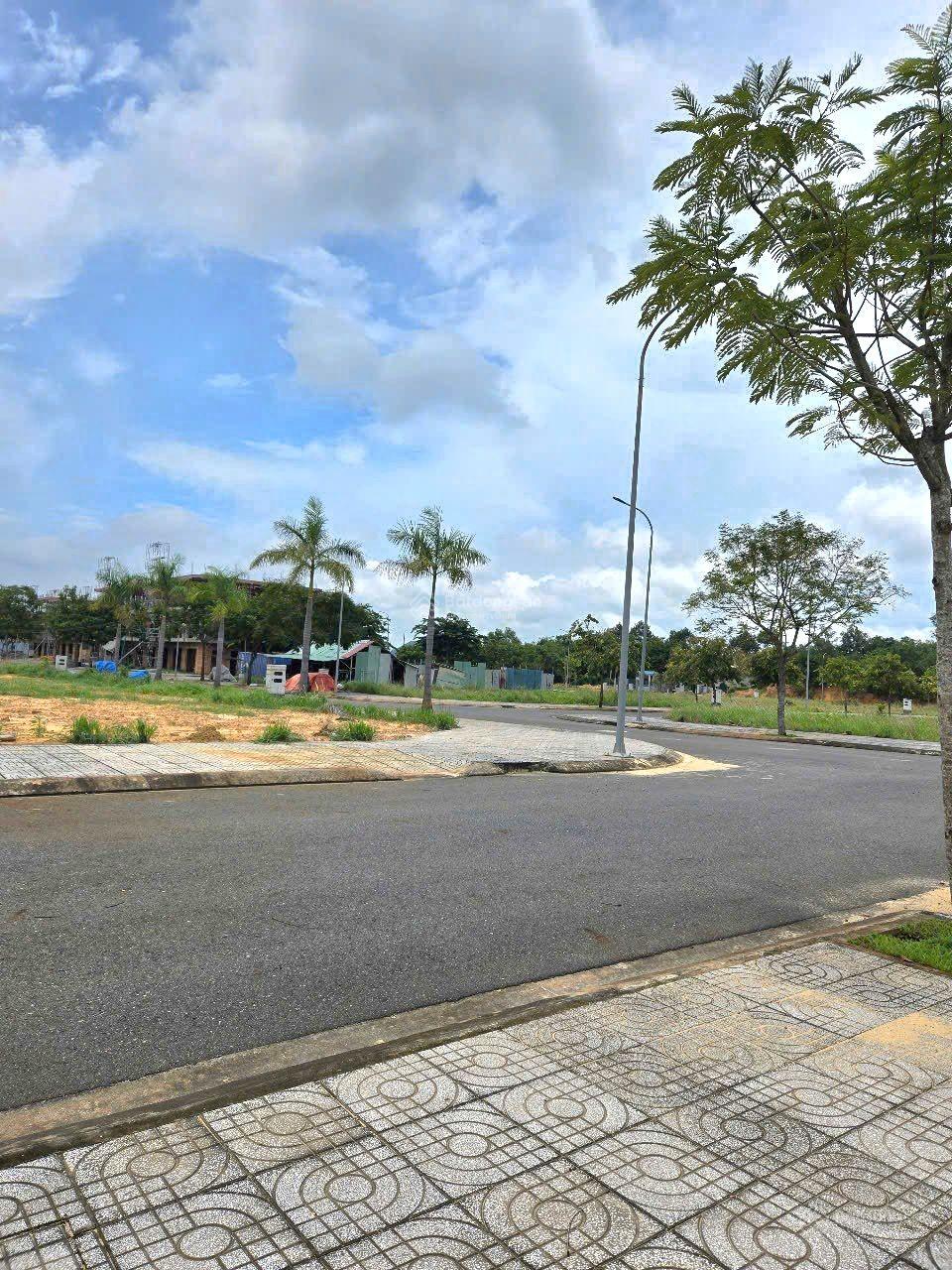 Chủ gửi bán miếng đất 1ha ngay cặp dự án Long Hội Central giá đầu tư