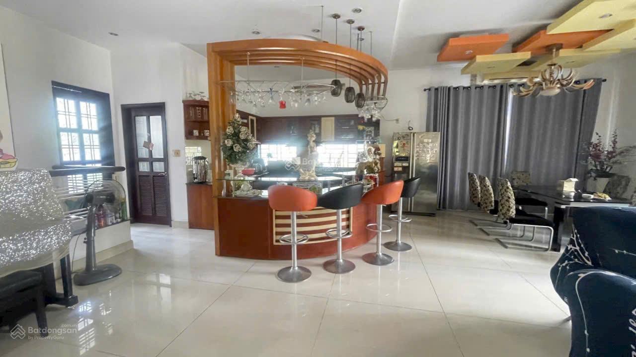 Gía giảm 10ty bán biệt thự 477m2 KDC CIQ4 P.Tân Mỹ, TPHCM, DT 27x19m, 2L, 69tỷ