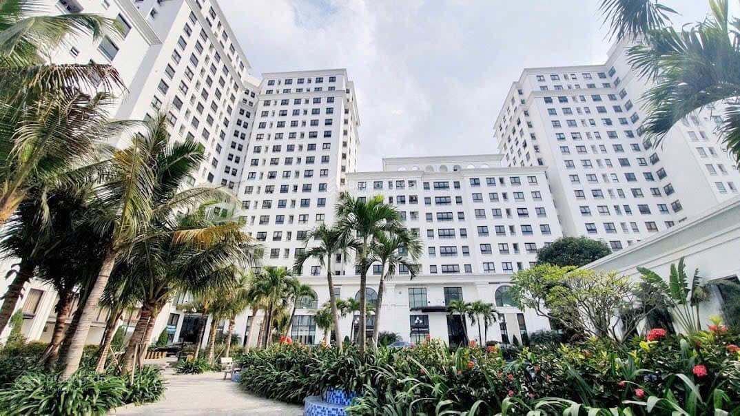 Bán gấp chung cư Eco City Việt Hưng 145m2 tầng cao thoáng mát view Vinhomes