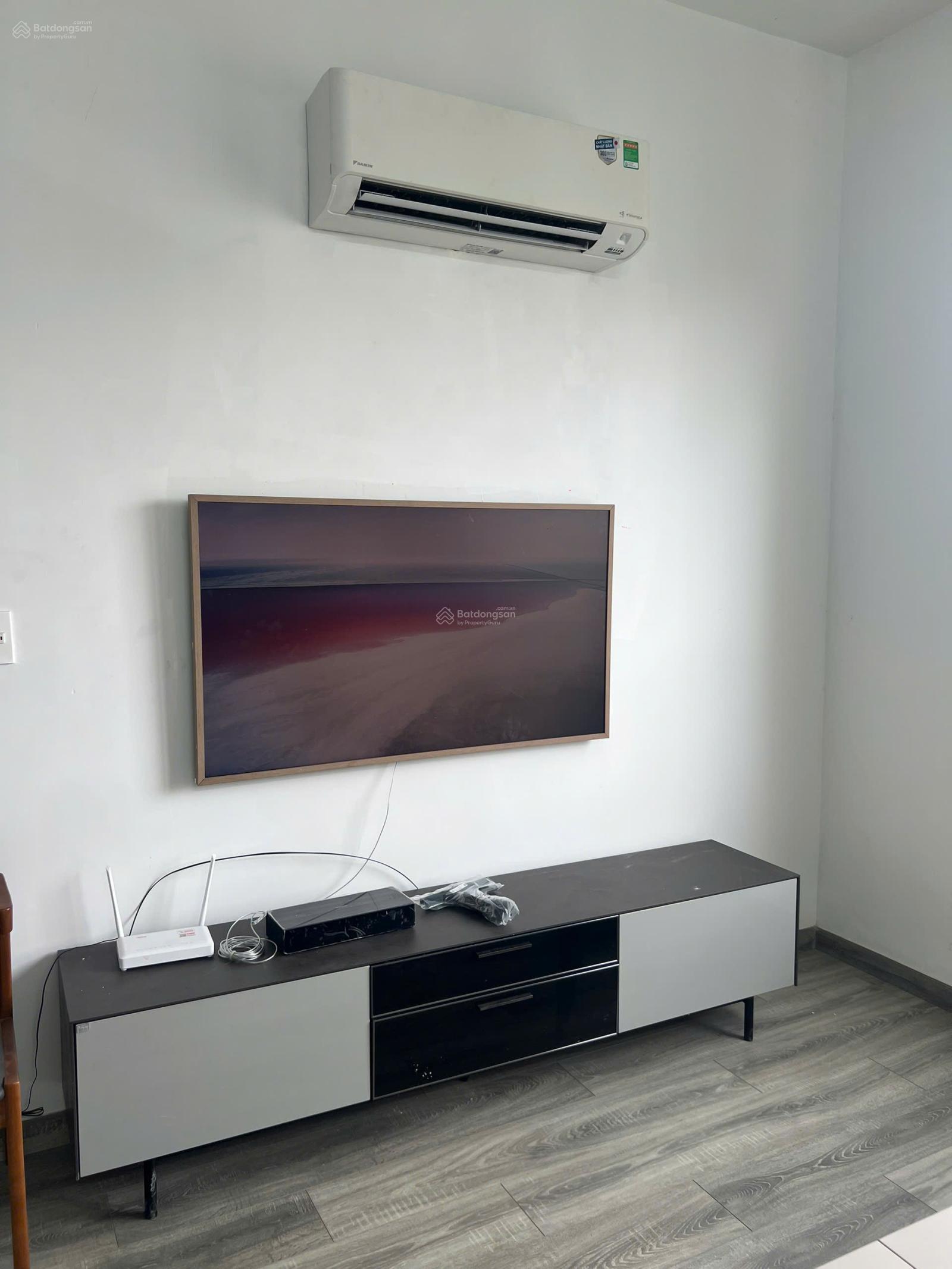 Cho thuê căn hộ CBD 3PN diện tích 91m2 giá 12tr liên hệ 0946 746 ***