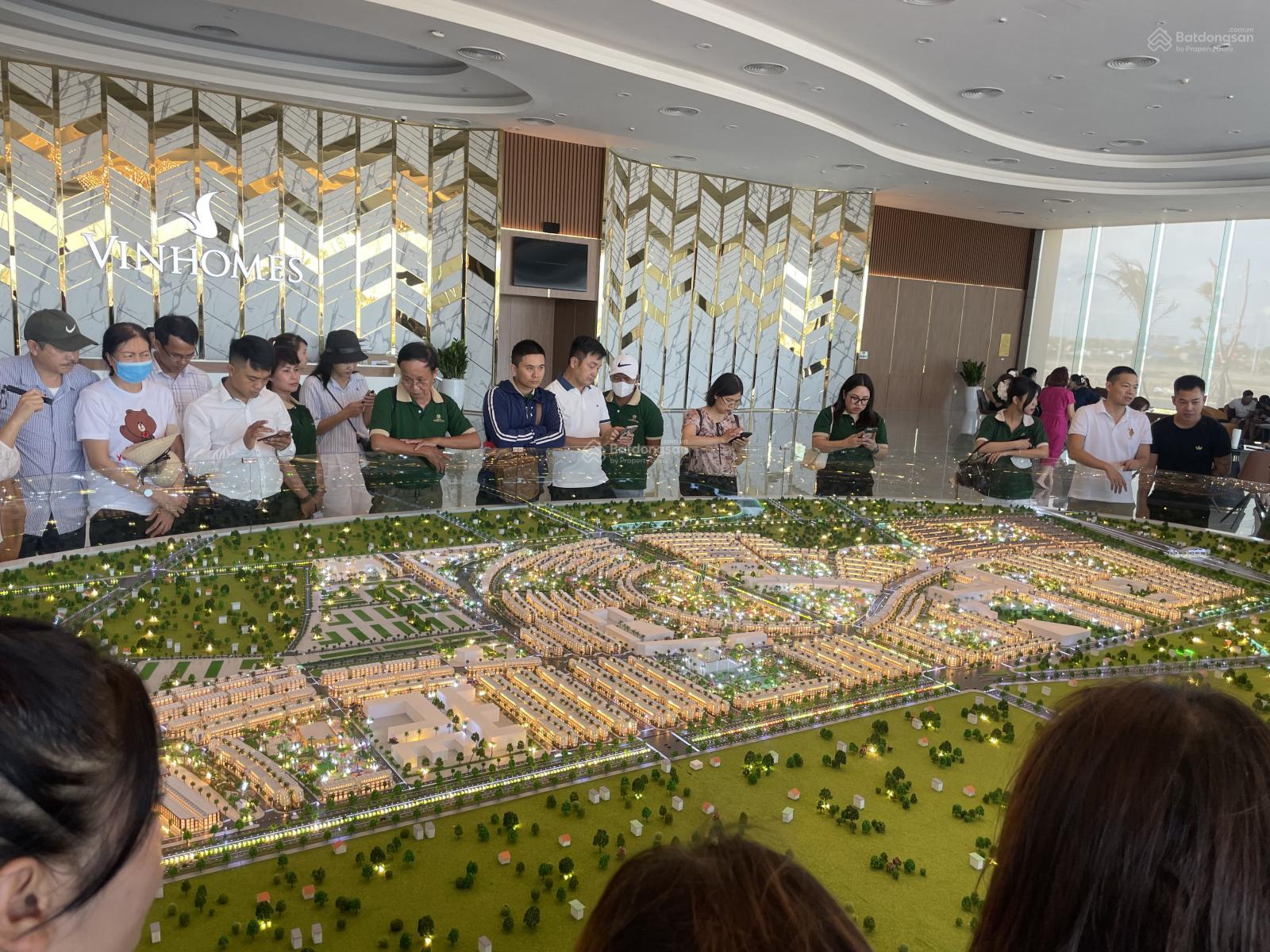 Quỹ 5 căn song lập 162m2 - Đại lộ Sáng Tạo rộng 68m - 4 tầng - view 2 công viên to nhất KD tốt