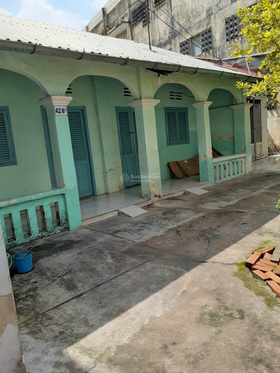 Bán nhà đường Duy Tân, Phường 15, Phú Nhuận, DT 12 x 22m, CN 256m2. Giá bán chỉ 19 tỷ