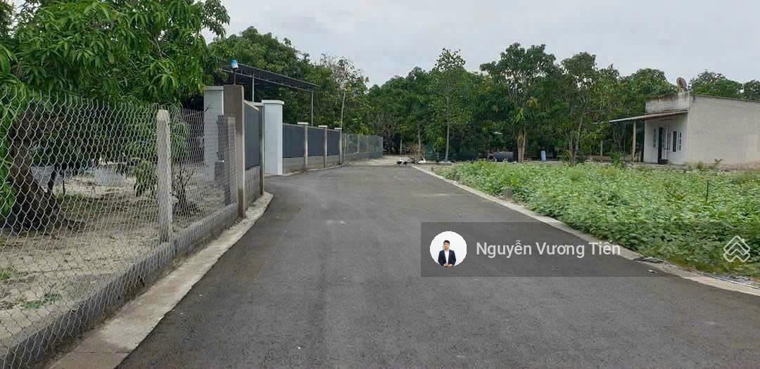 Bán đất Cam Đức 142m2 full thổ cư, hướng Đầm, gần TT Cam Đức, giá chỉ 1,35 tỷ