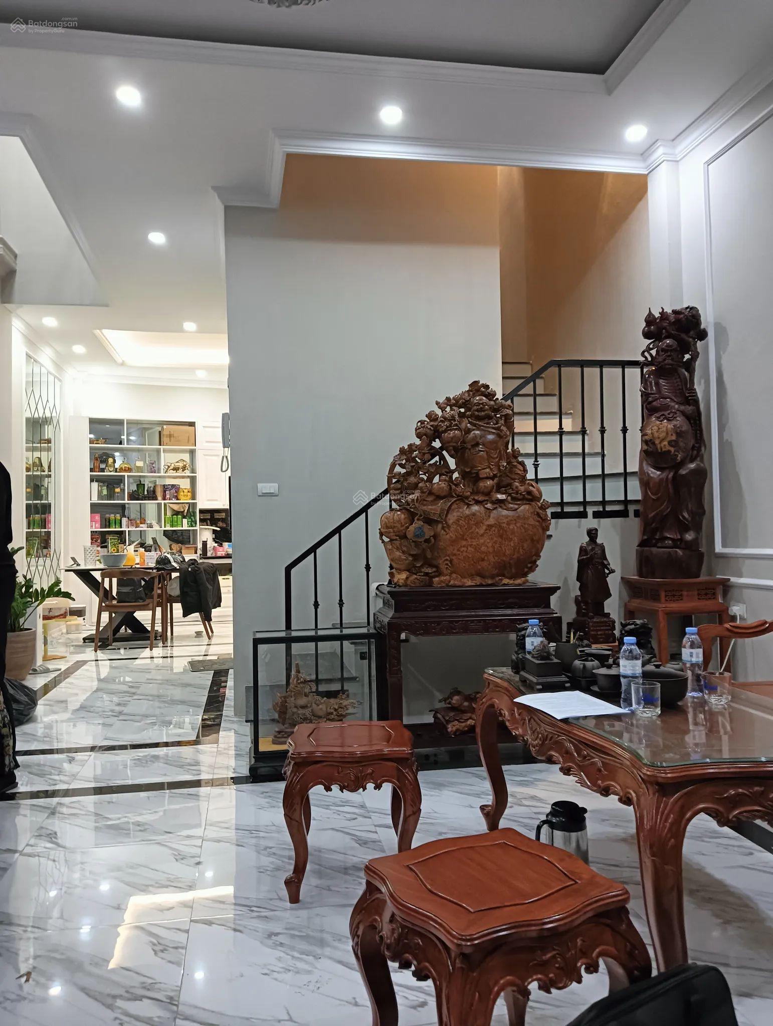 Bán nhà Nguyễn Đức Cảnh 57m 6 tầng thang máy 13,5 tỷ