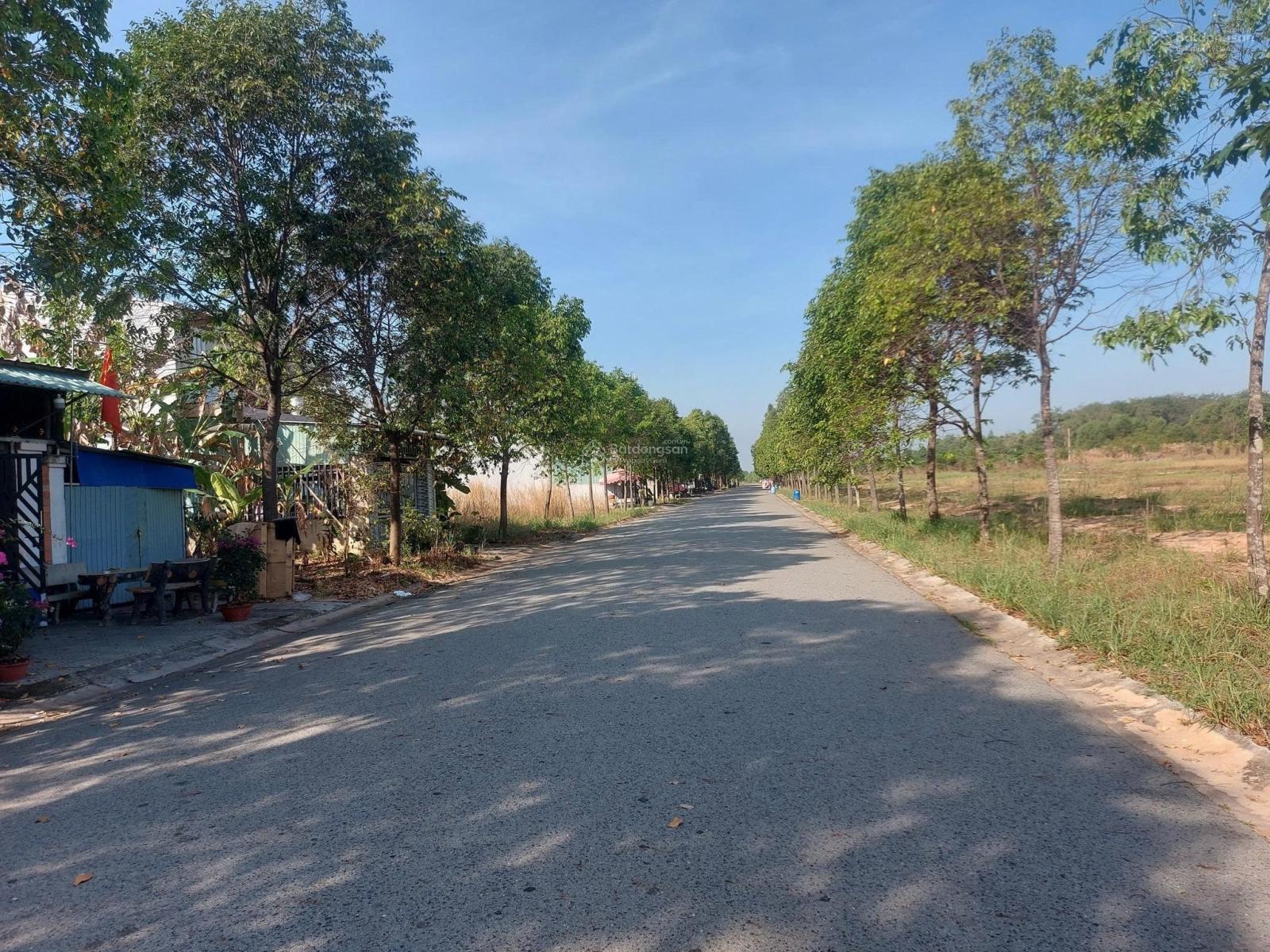 Bán đất 100m2, full TC, MT đường nhựa 6m, cách ga Dĩ An 5p, SHR