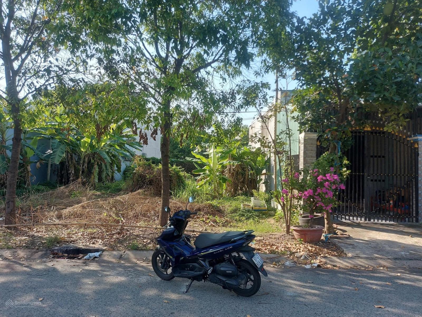 Bán đất 100m2, full TC, MT đường nhựa 6m, cách ga Dĩ An 5p, SHR
