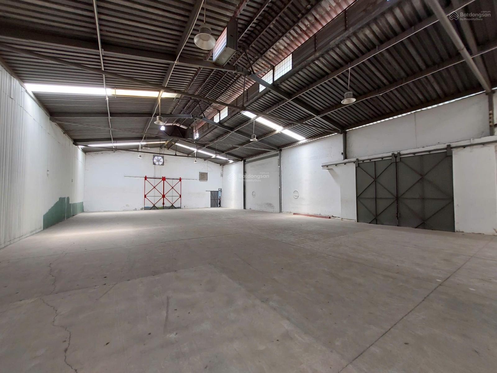 Cho thuê kho Đào Trí Quận 7 550m2, xe container vào tận nơi