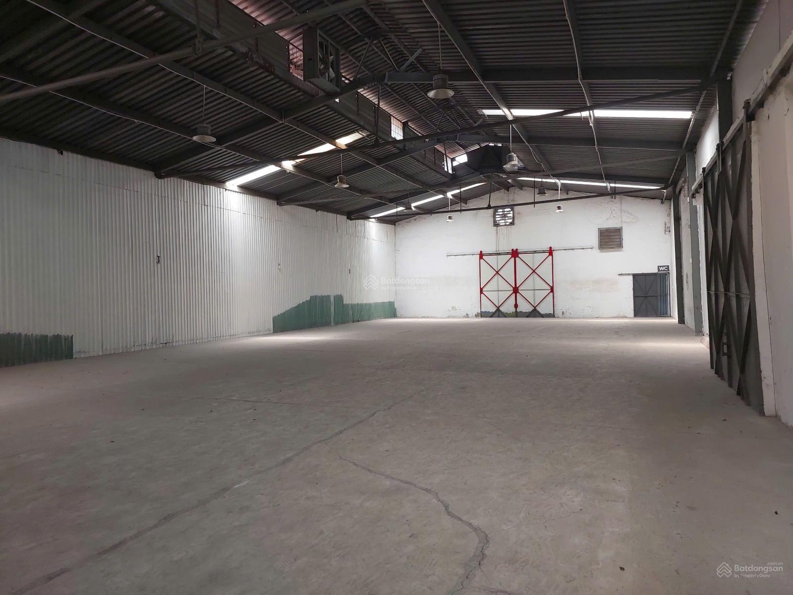 Cho thuê kho Đào Trí Quận 7 550m2, xe container vào tận nơi