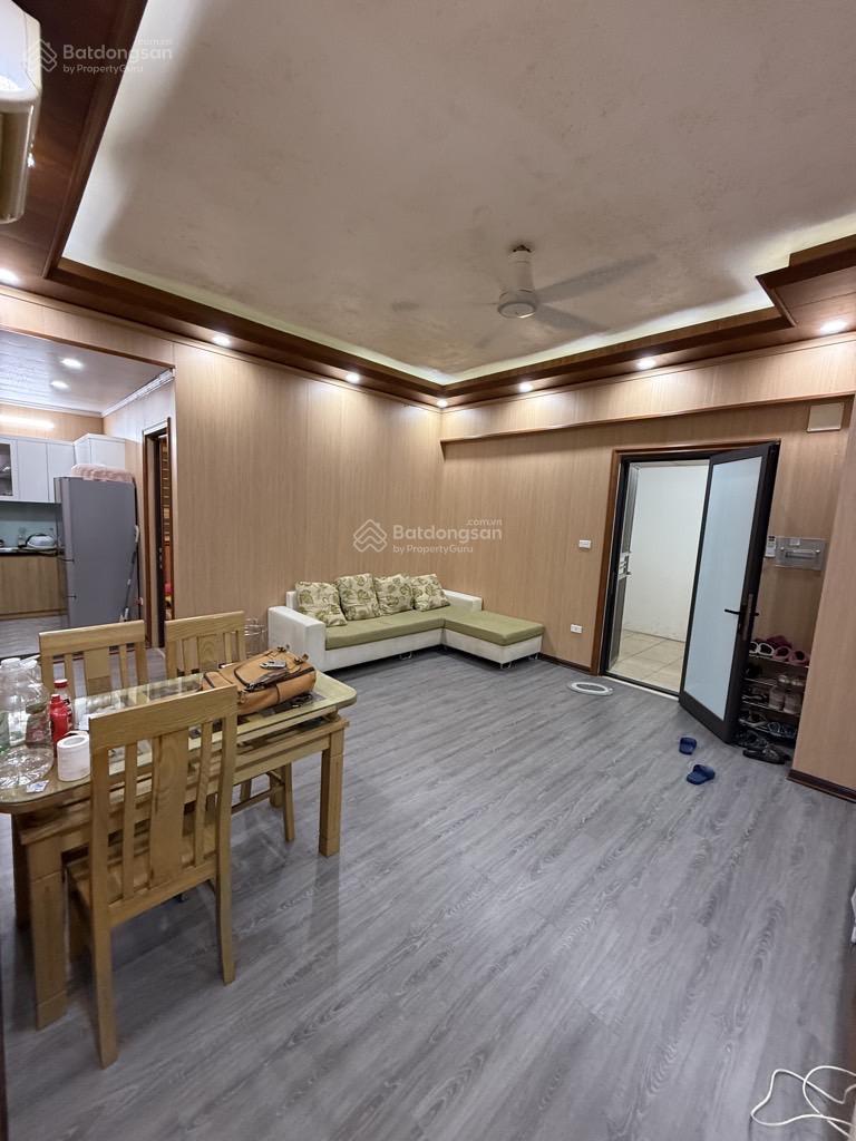 Tôi cần bán nhanh căn hộ chung cư 137 Nguyễn Ngọc Vũ - Cầu Giấy, 68m2, 2 ngủ nhỉnh 4 tỷ