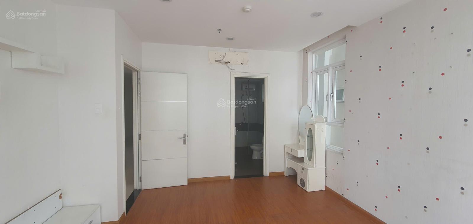 Bán căn 02 phòng ngủ, 97m2 tầng trung, giá tốt nhất, gió mát cả ngày, cam kết giá thật
