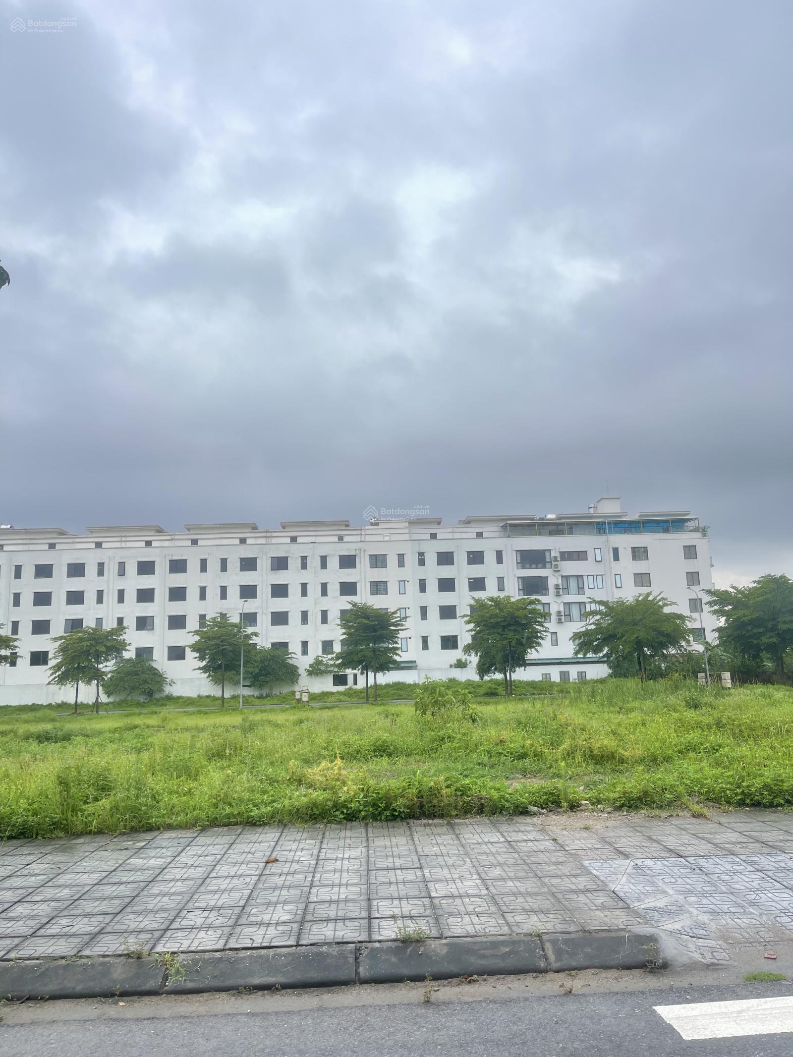 Chính chủ gửi bán làn 2 đường Tỉnh lộ 277, cạnh Sun Group kinh doanh sầm uất. LH 0326 569 ***