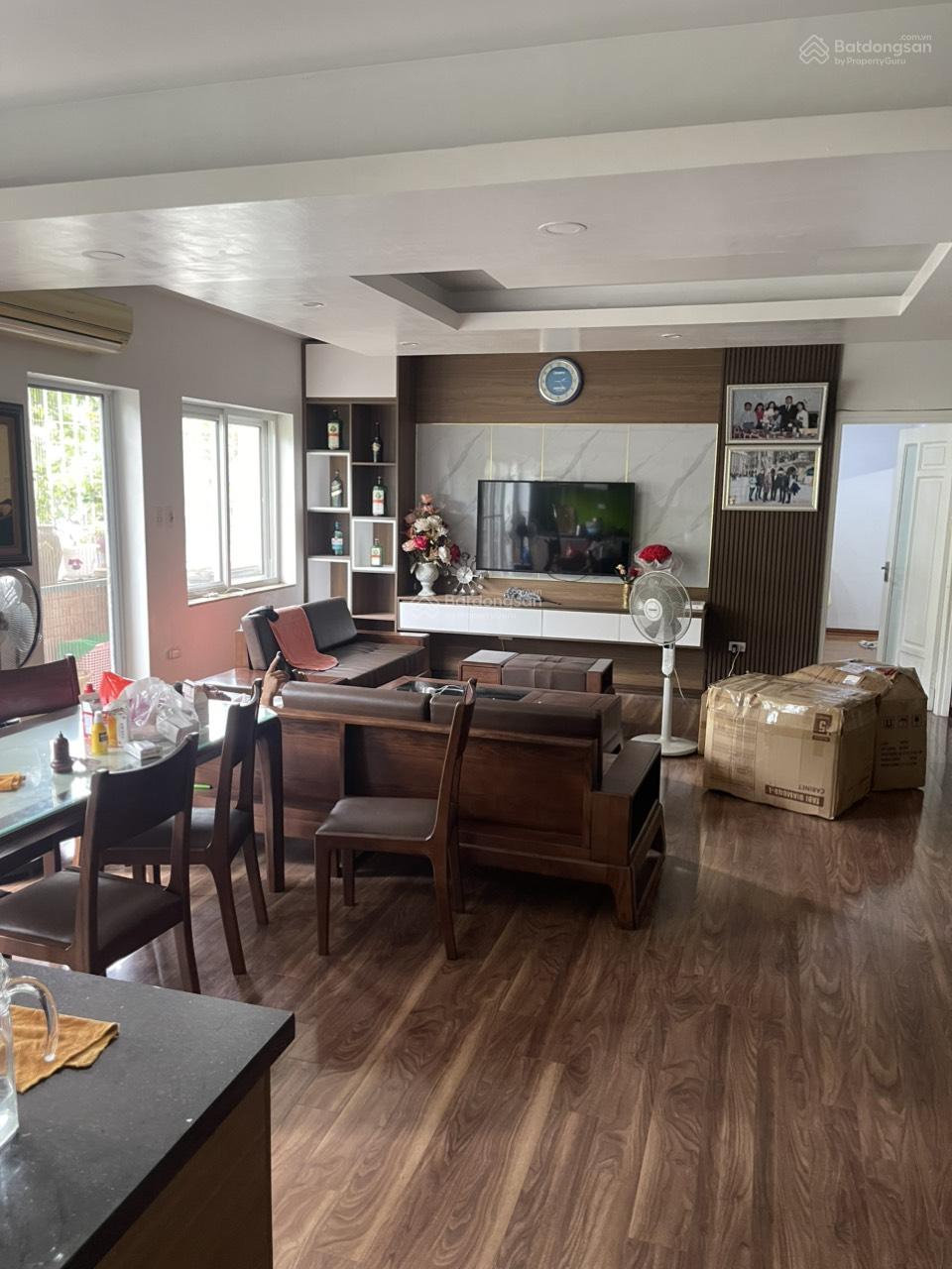 Chủ nhà đi nước ngoài bán gấp trong tháng căn 3n 143.4m2,CT1A Hàm Nghi giá nhỉnh 6tỷ, Lh 0345 849 ***